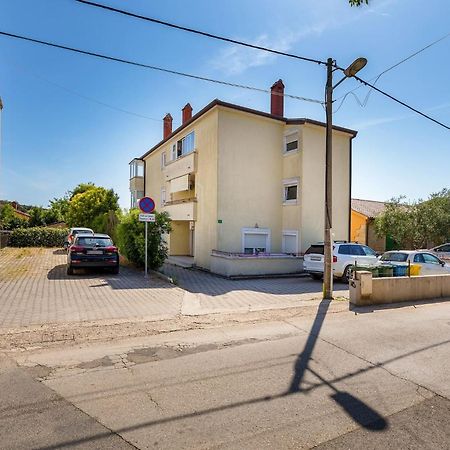Apartment Stellina Штиньян Экстерьер фото