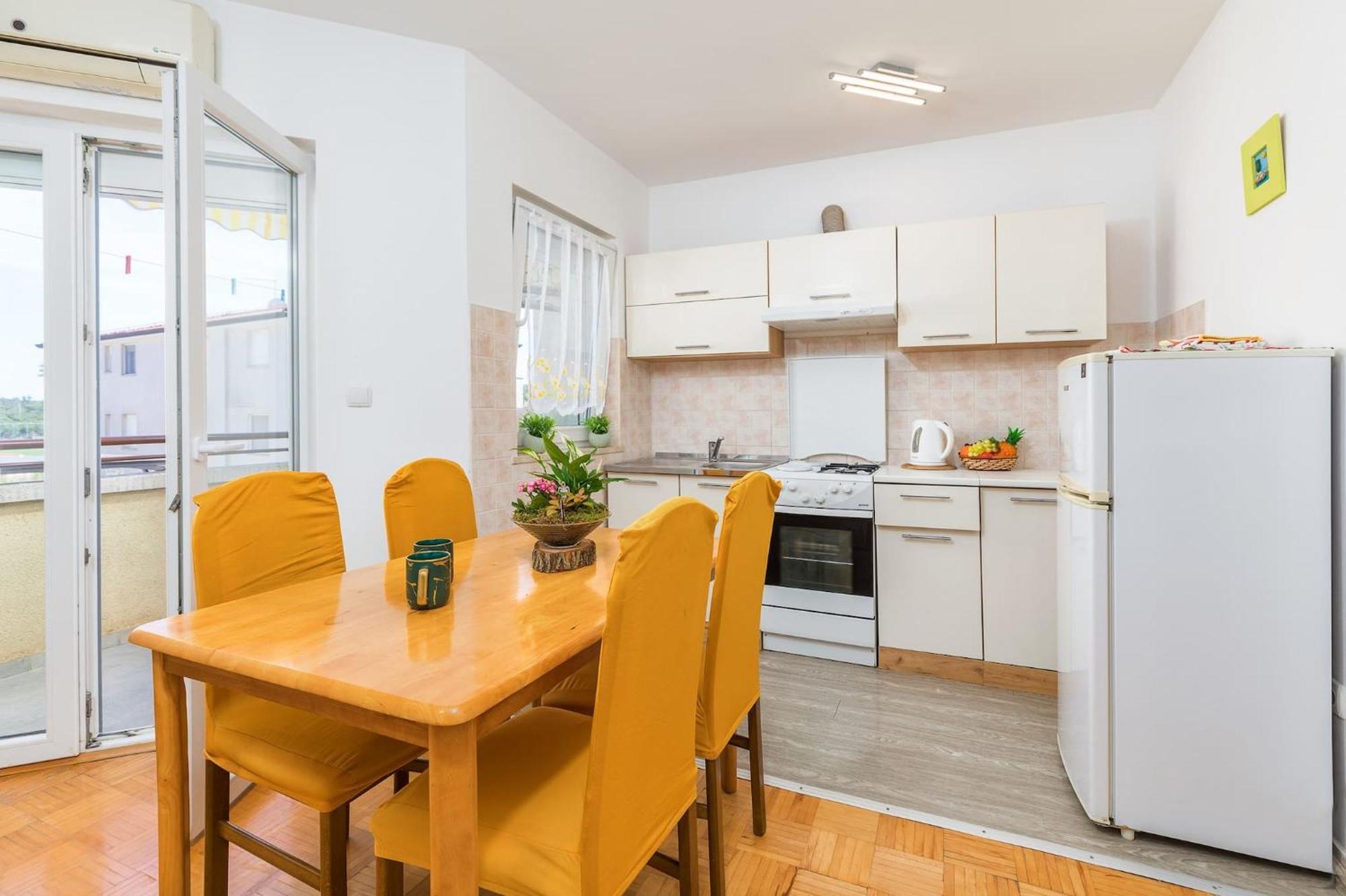 Apartment Stellina Штиньян Экстерьер фото